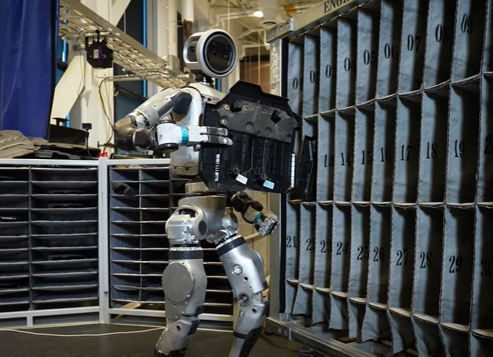 Boston Dynamics’ Humanoid Robot Atlas Takes Giant Strides in Autonomy